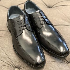 Stacy Adam Brand New Black Dress Shoe (Size 9.5)